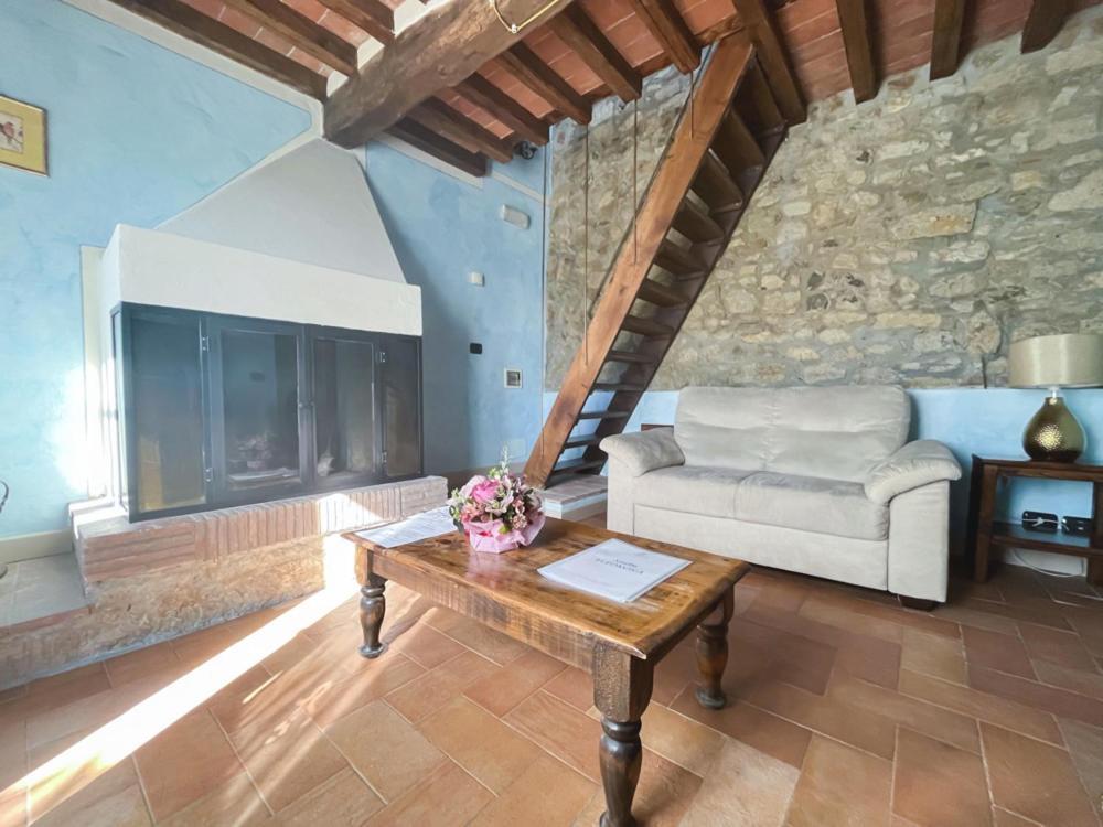 Borgo Giusto Tuscany 博尔戈阿莫扎诺 外观 照片